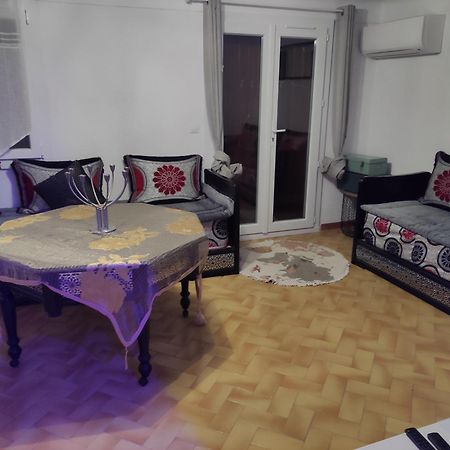 Maison En Rez-De Chaussee Pres Du Centre Ville D'阿爾勒 客房 照片